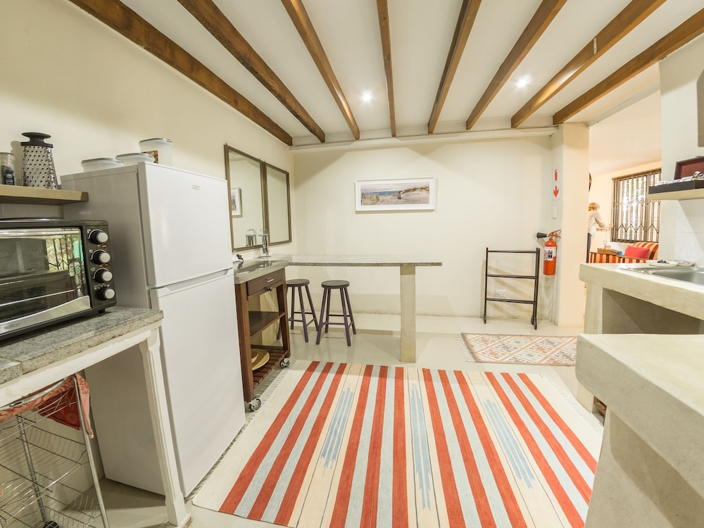 Mackaya Bella Guest House 51/71