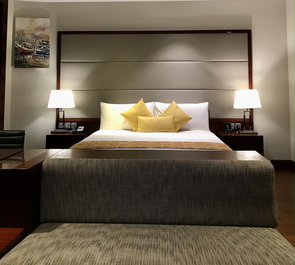 CROWNE PLAZA KOCHI 14/77