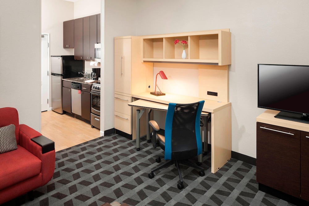 TownePlace Suites by Marriott Columbus NE 47/50