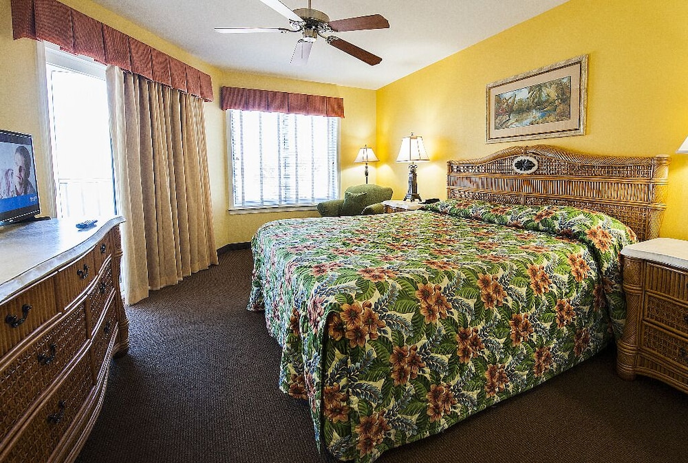 Soundside Holiday Beach Resort 34/64