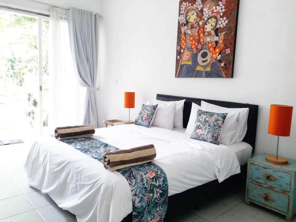 Dejavu Hotel 20/66