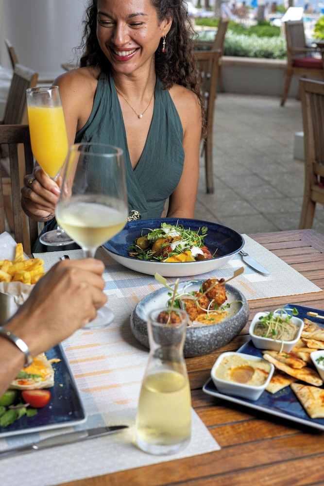 JW Marriott St. Maarten Beach Resort & Spa 36/50