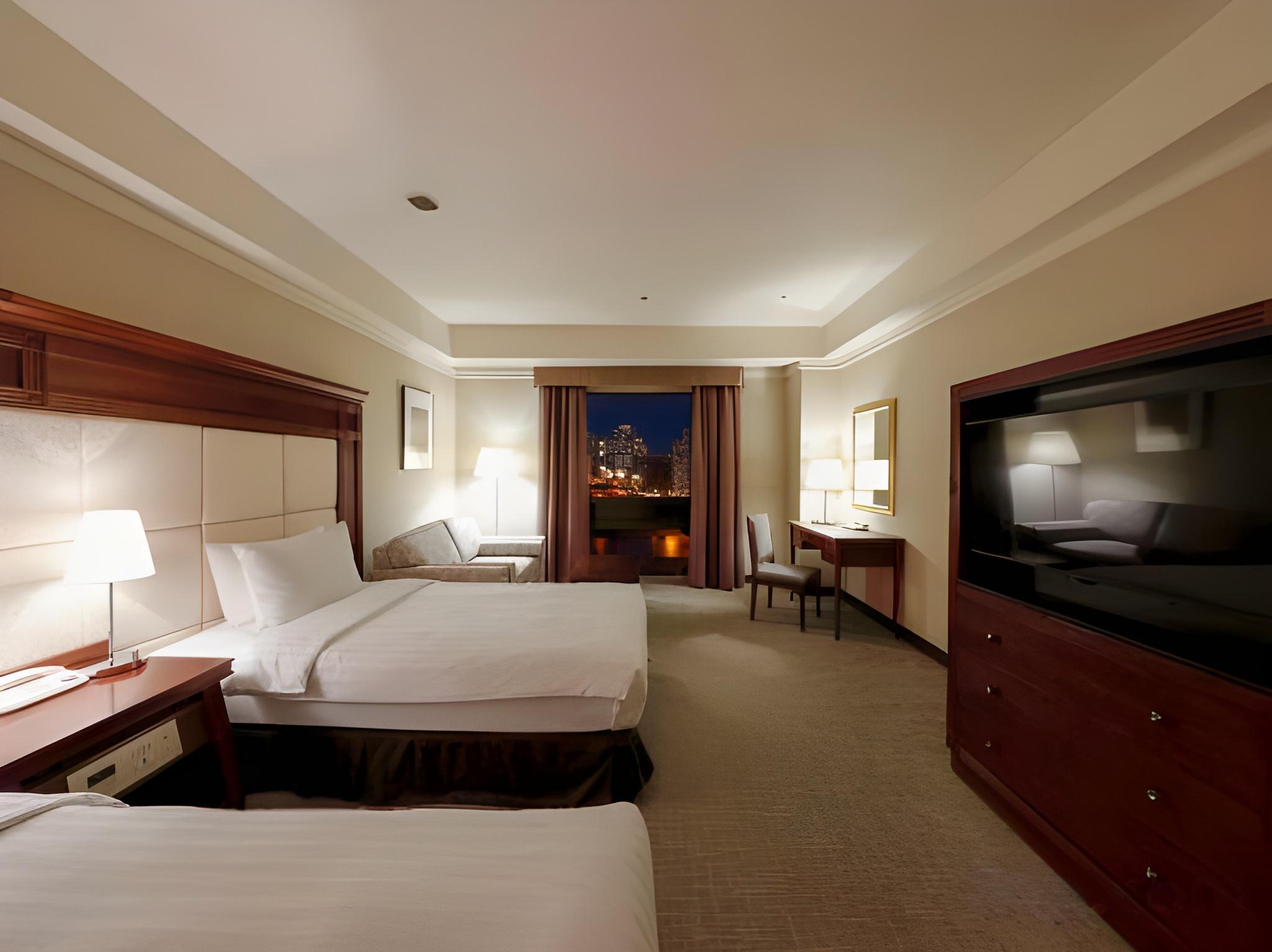 Semi Room, Connecting, 4 Semi Double Beds