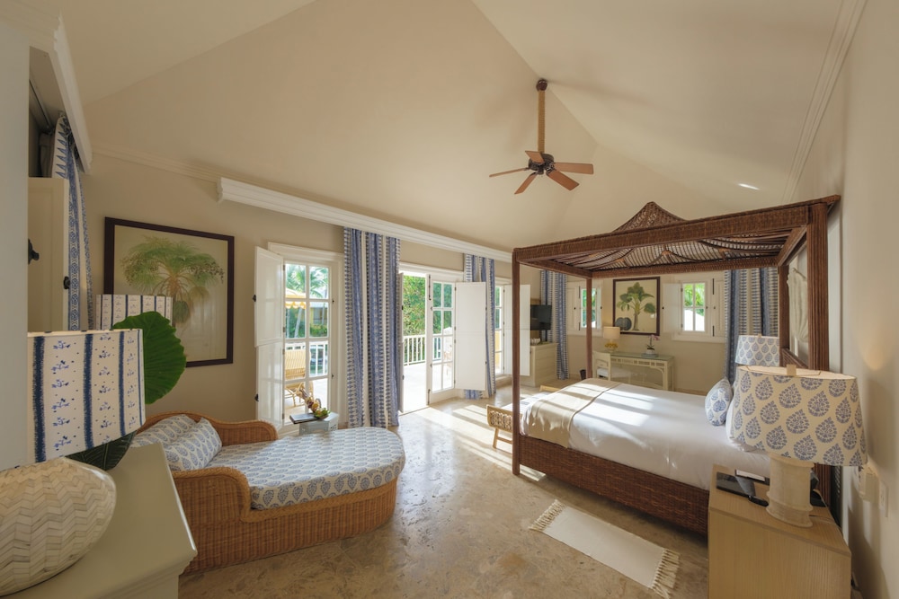 جناح بسرير كينج وسريرين مزدوجين بإطلالة على البحر بغرفتي نوم، Tortuga Bay Puntacana 2/10