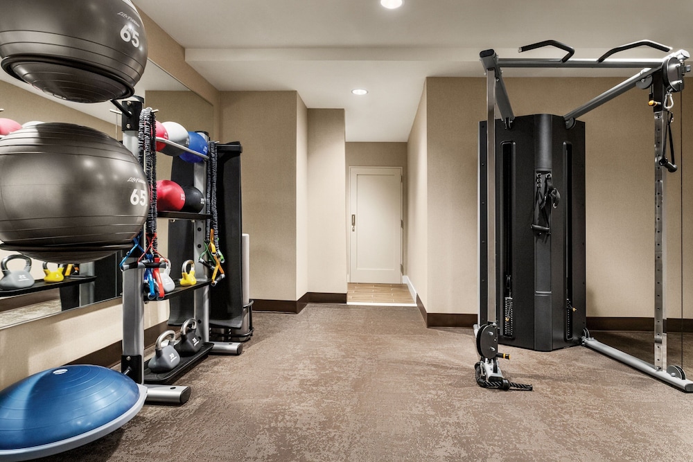 Residence Inn by Marriott New York JFK Airport 16/36