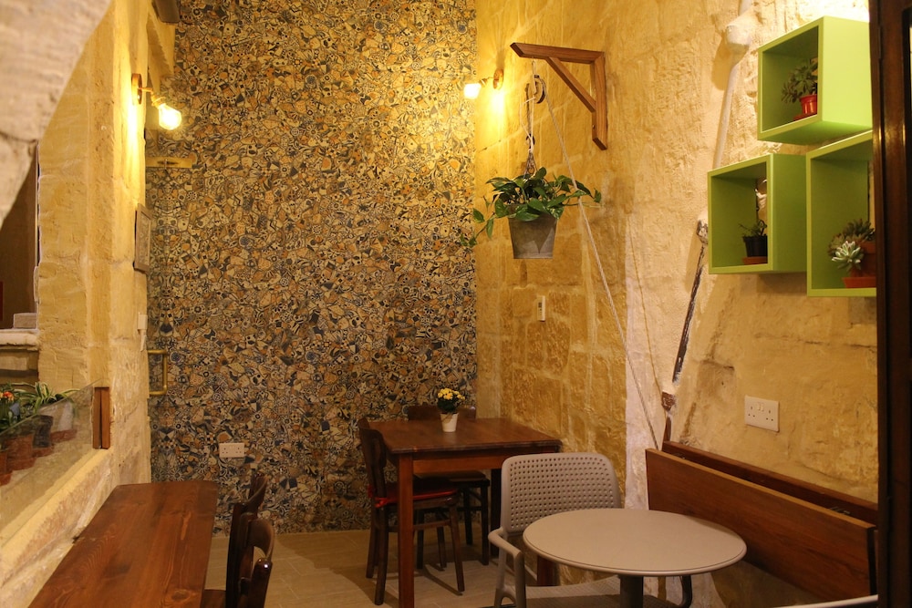 Palazzino Nina Boutique Hotel 33/43