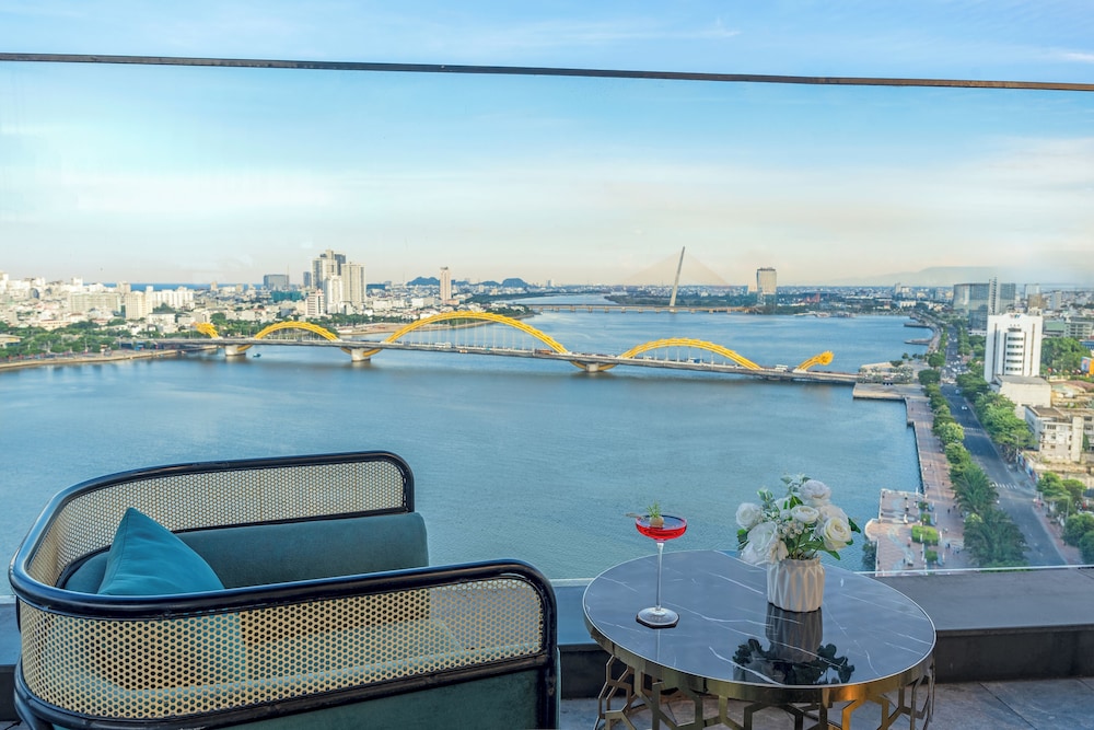 HAIAN Riverfront Hotel 44/60