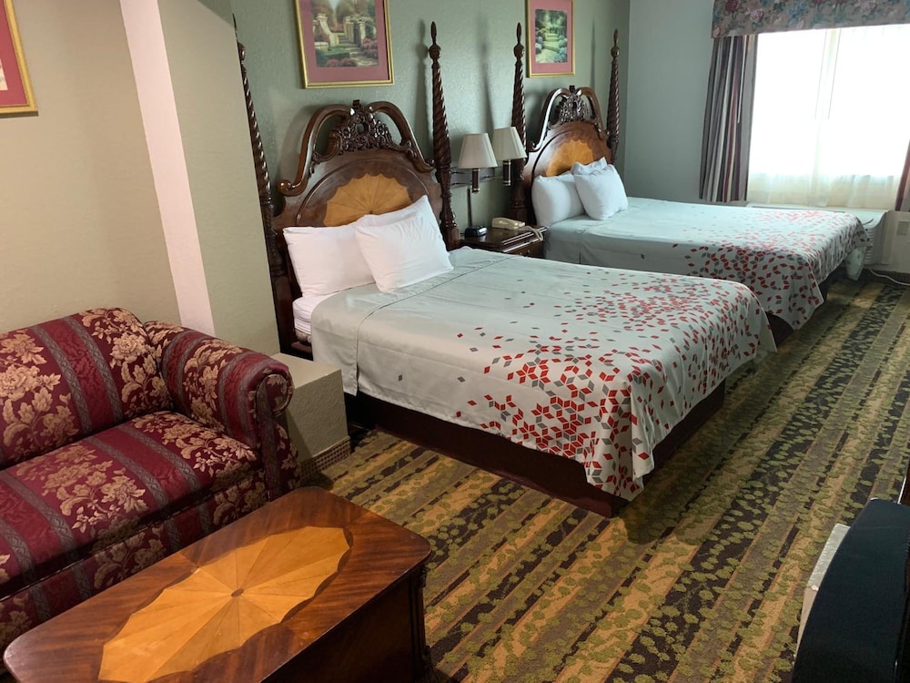Baymont by Wyndham Texas City 31/59