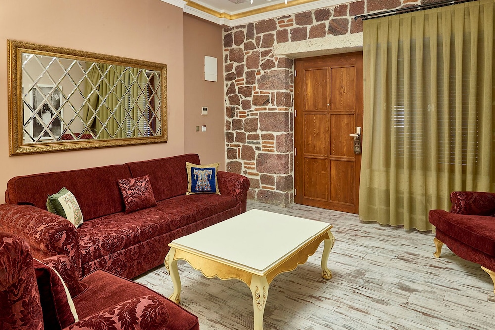 L'agora Old Town Hotel & Bazaar 17/35