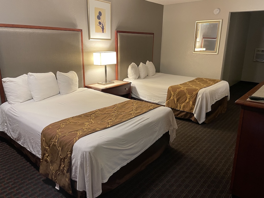 Heritage Inn Express Chico 14/55