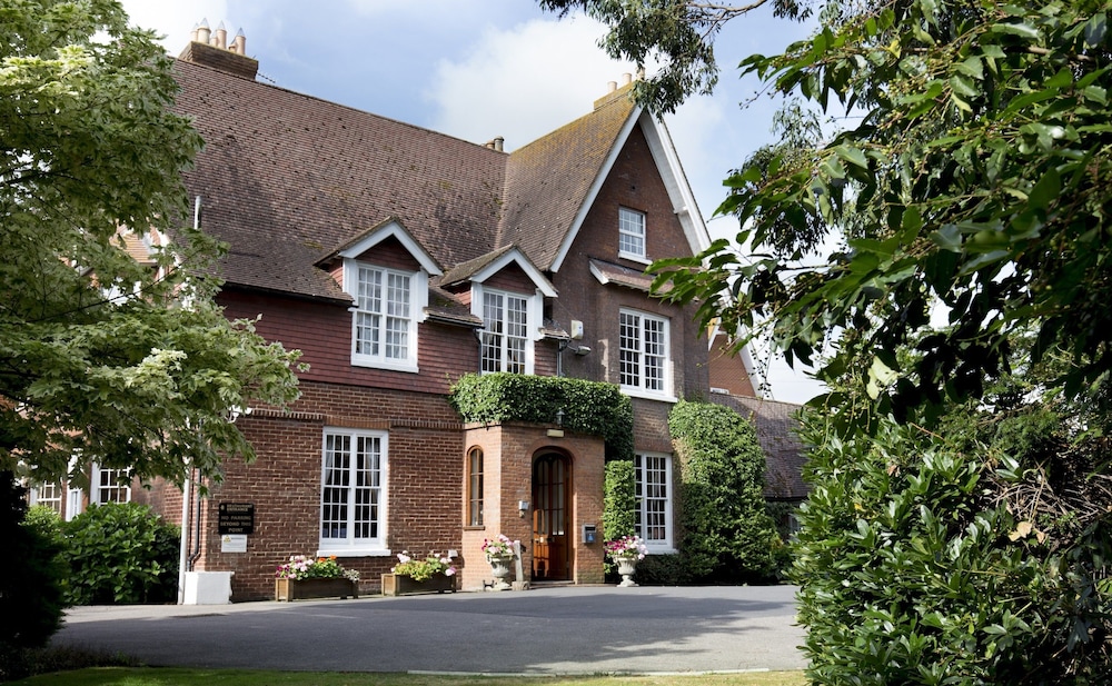 Hempstead House Hotel 2/74