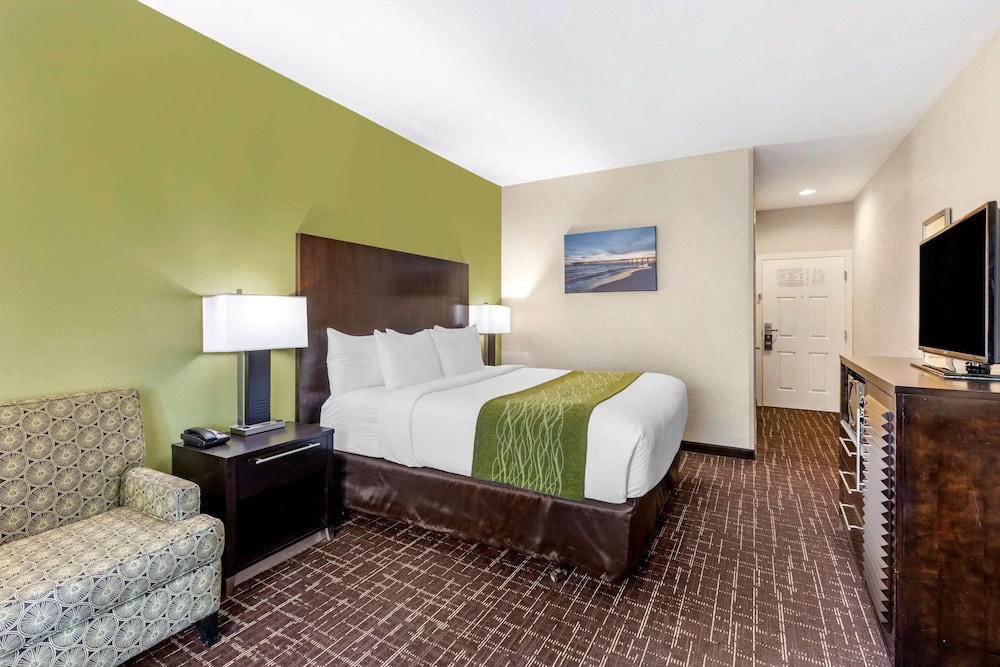 Comfort Inn San Diego Old Town 10/40