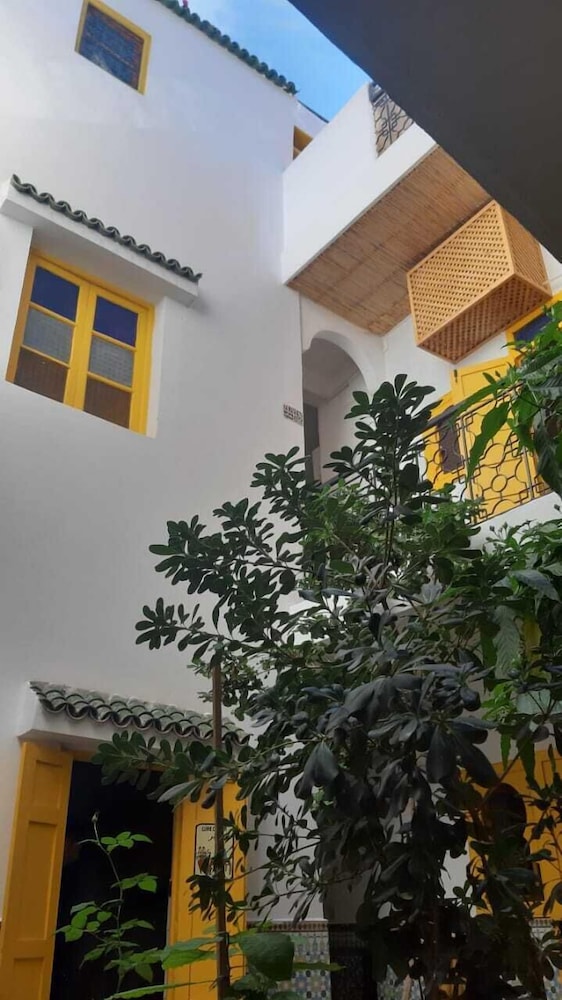 Riad Dar Tiflet 5/50
