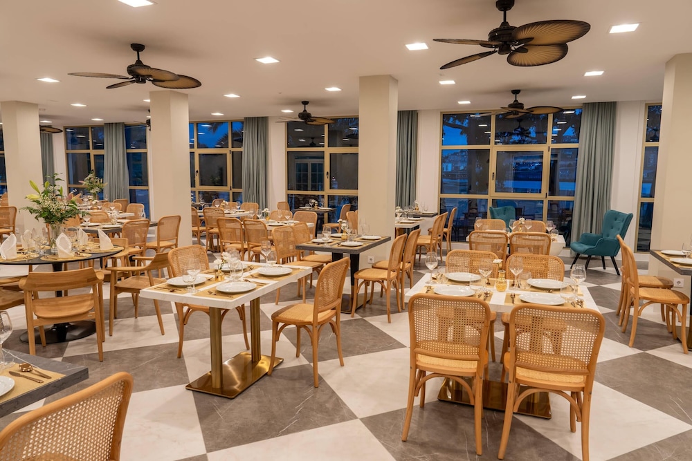Hotel Faranda Rias Altas, Ascend Hotel Collection 35/48