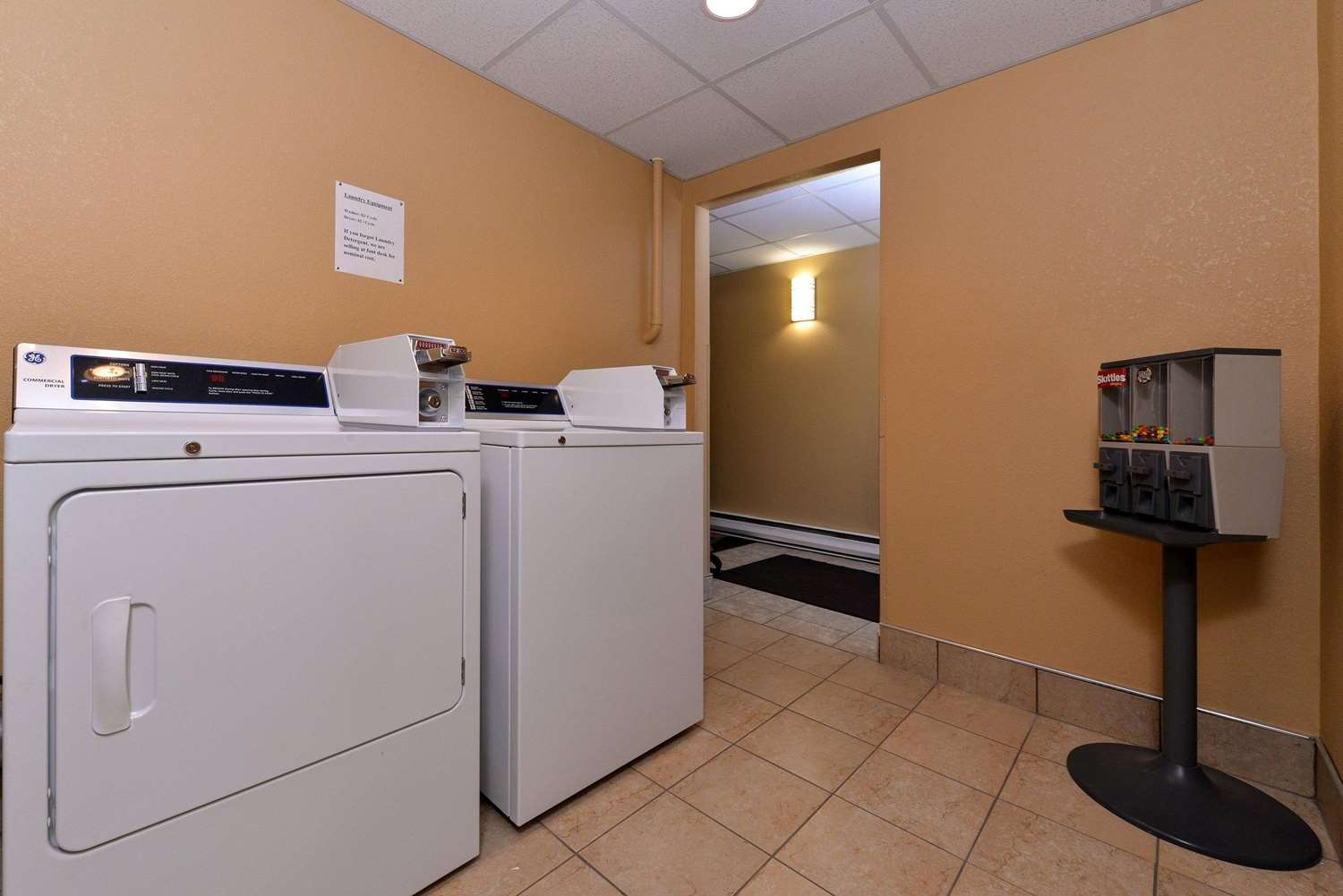 Quality Inn Appleton West 5/23