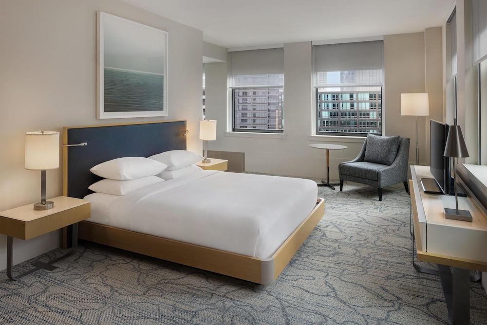 Hyatt Centric The Loop Chicago 33/79