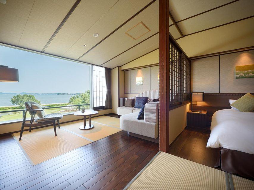 Room, Twin Beds, with View, No Bathroom, Sofa, Corner