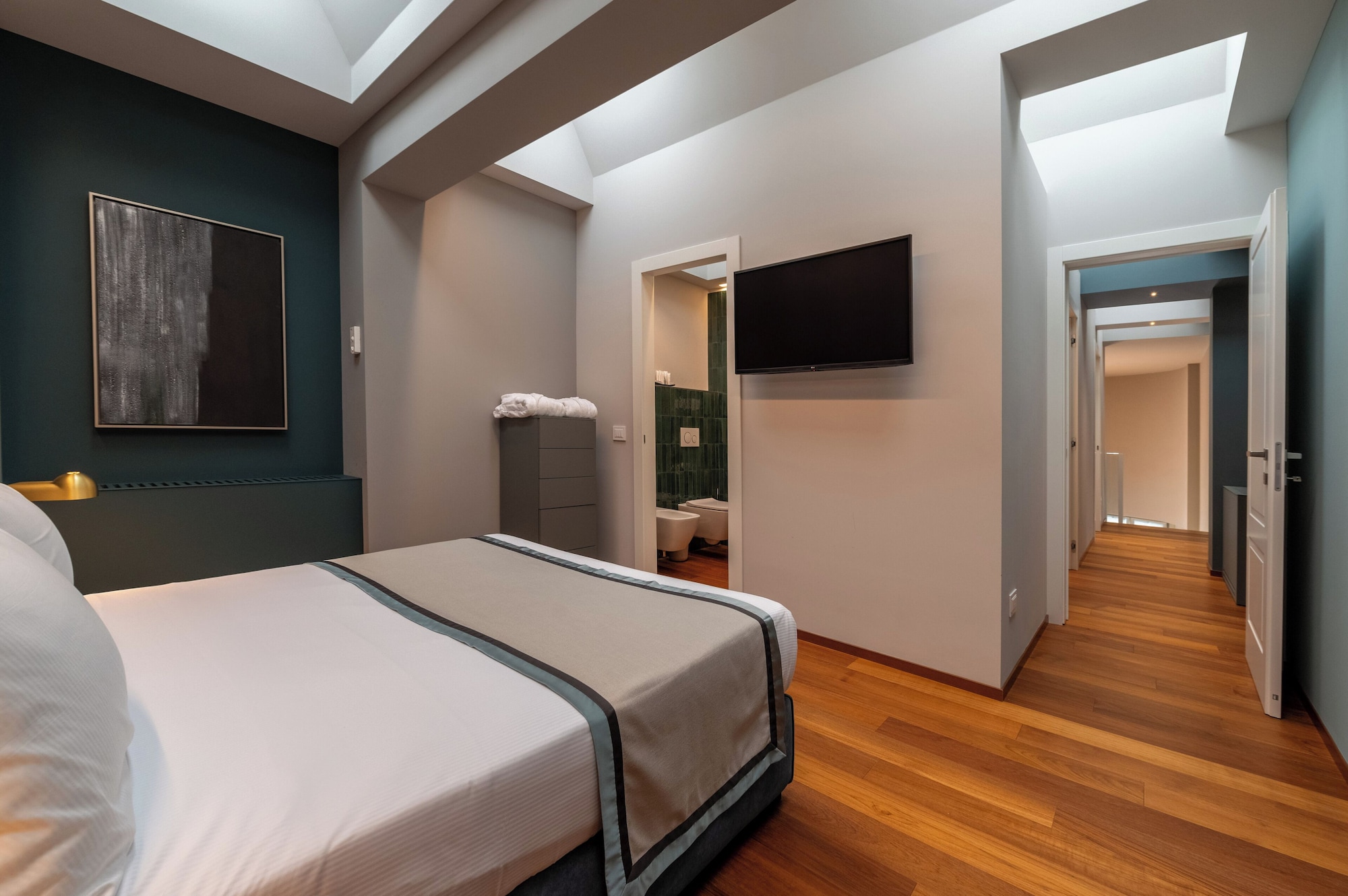 Presidential, Suite, 2 Queen Beds, Port View, Sofa, Hot Tub, Terrace، Grand Hotel Torre Fara 3/10