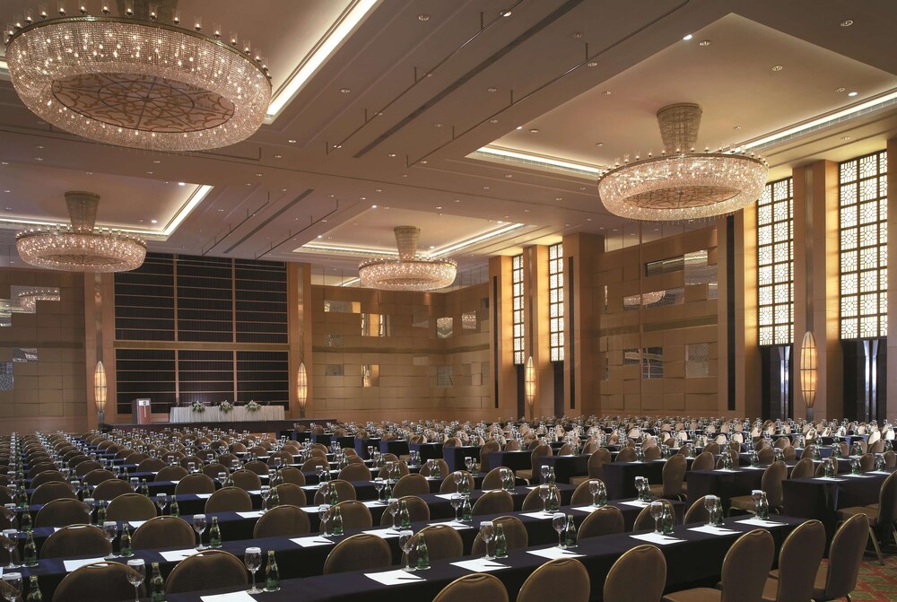 Shangri-La Huhhot 43/55