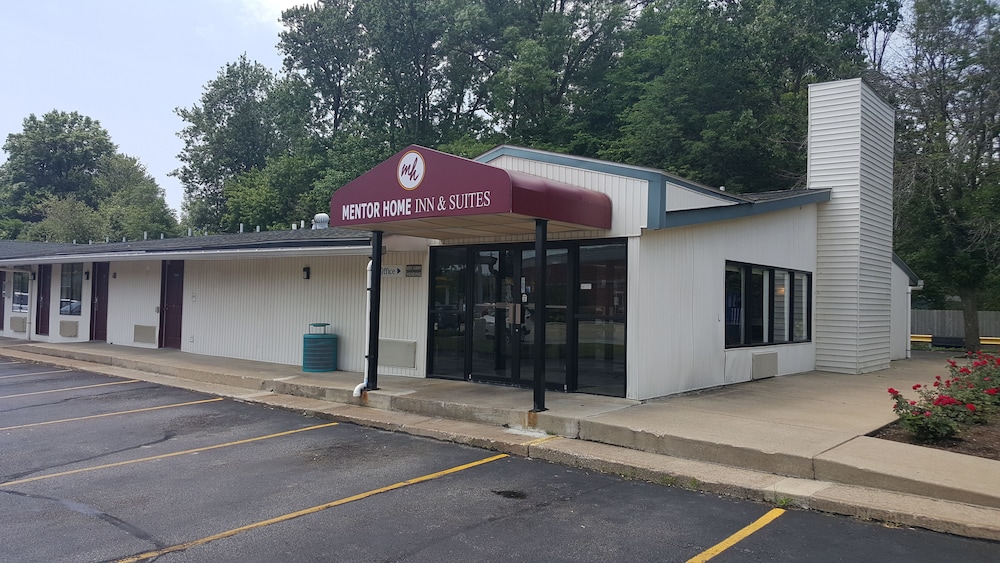 Mentor Home Inn & Suites 1/43