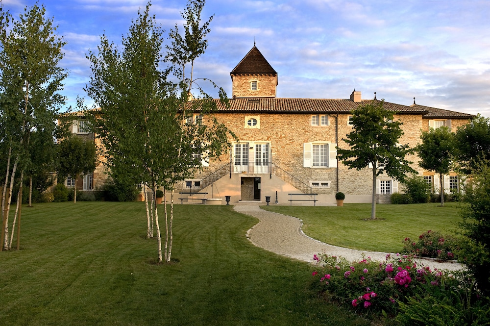 Le Chateau De Besseuil 55/58