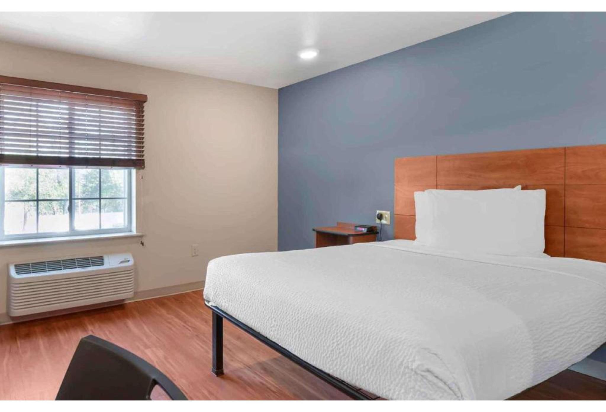 ROOM, DOUBLE BED, ACCESSIBLE