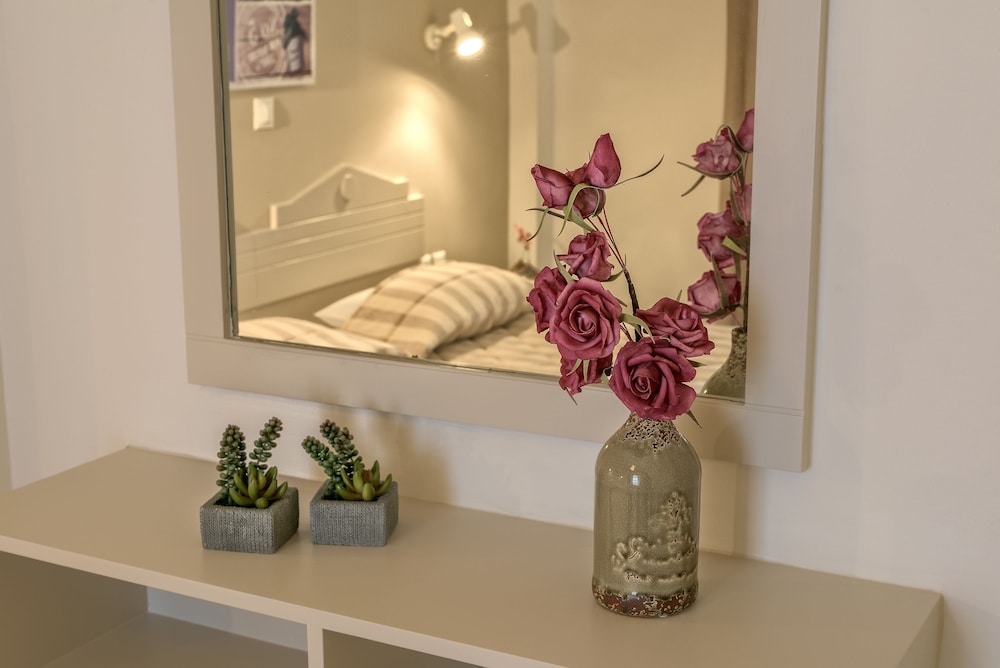 Aloe Apartments & Studios 14/44