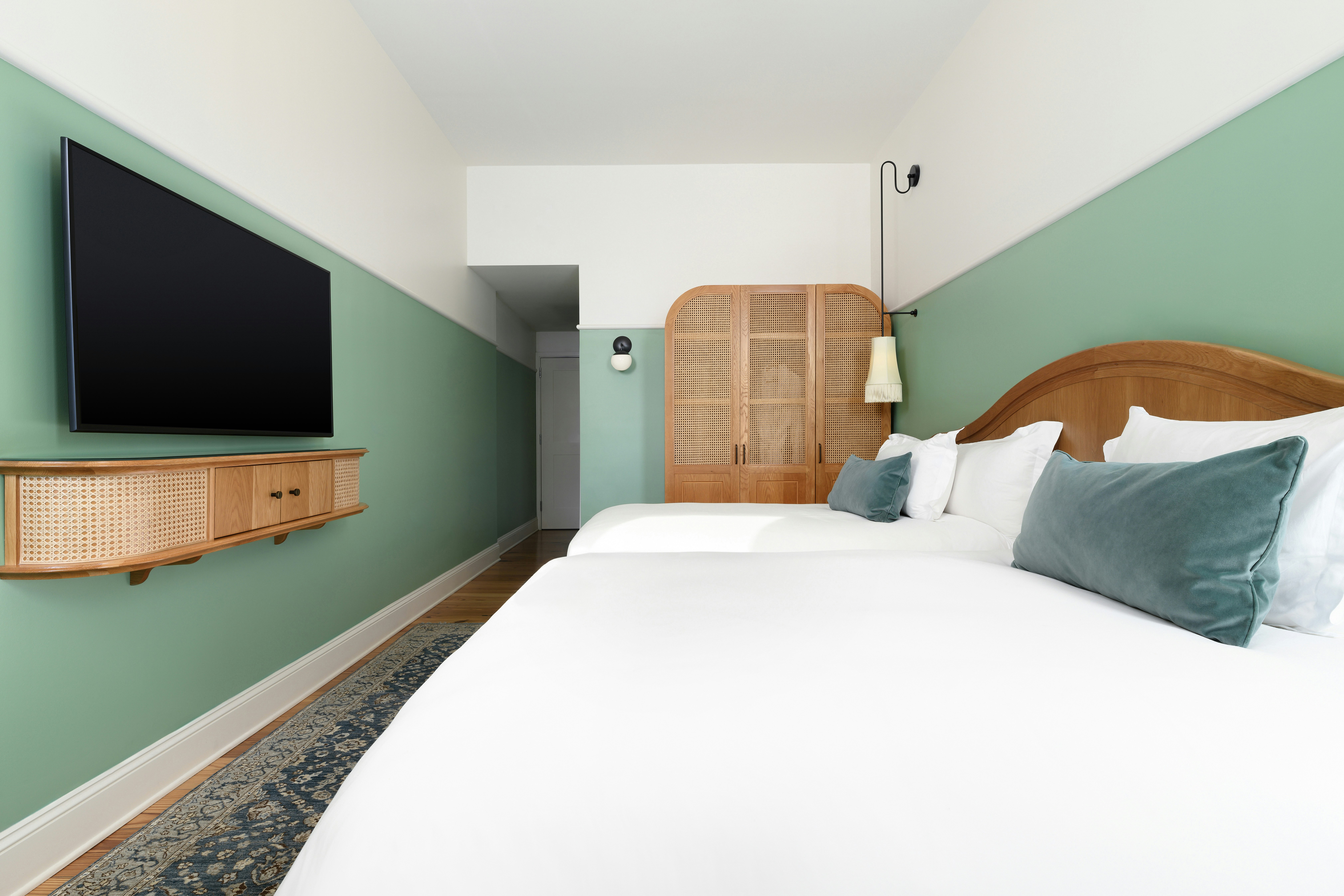 PREMIUM, 2 DOUBLE BEDS