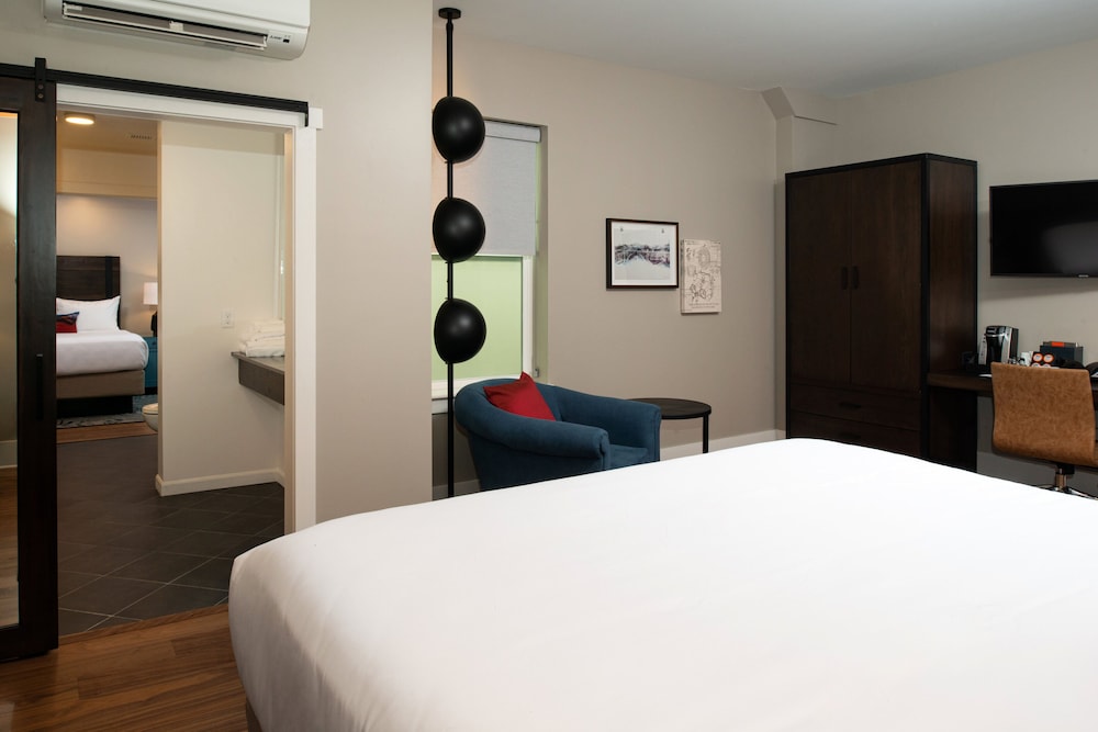 Hotel Indigo Spokane Downtown 23/77