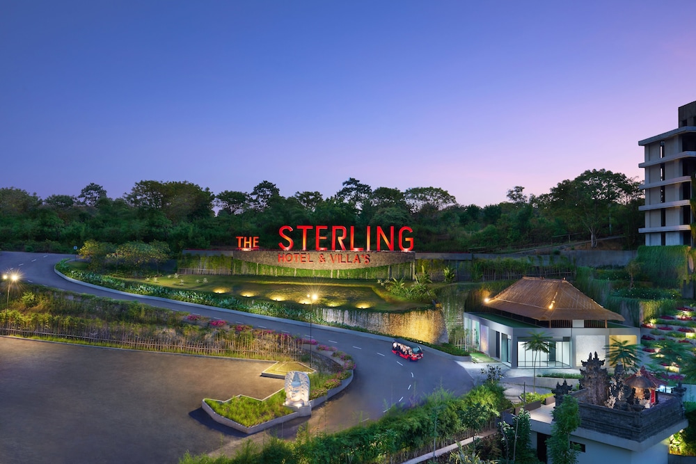 The Sterling Hotel & Villa's 7/57