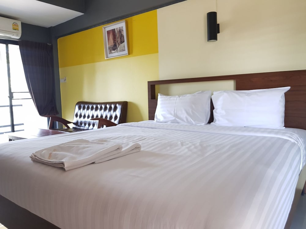 SUPERIOR, DOUBLE BED