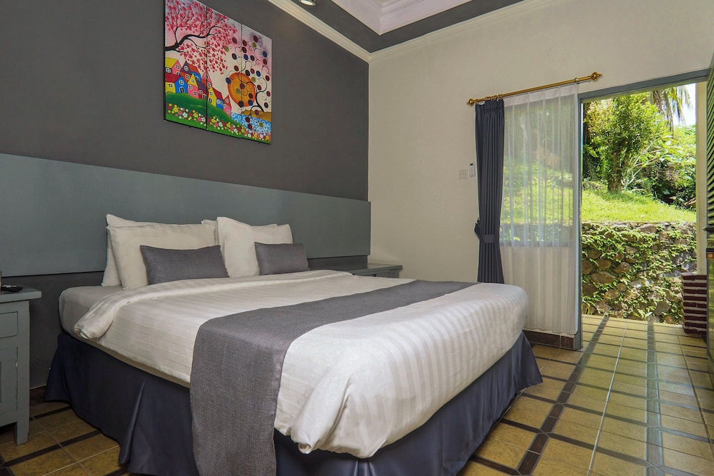 Sendok Hotel 34/72