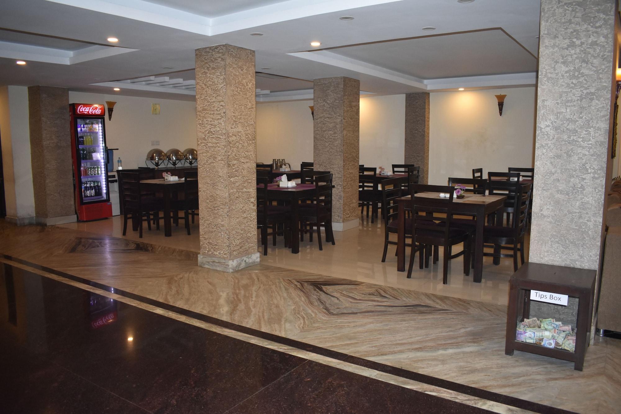 Hotel Hema 15/16