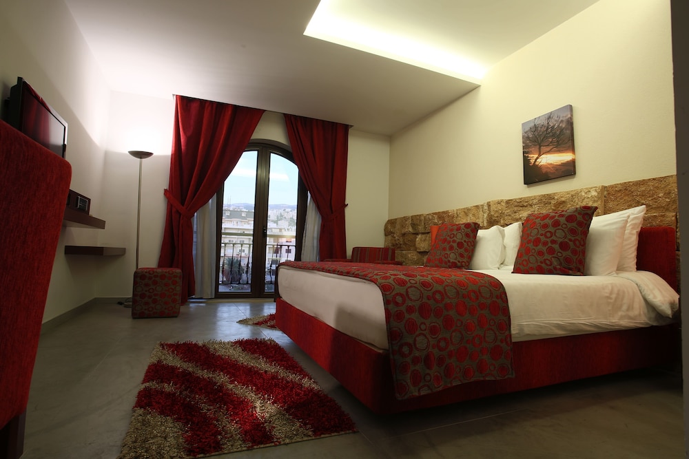 Monoberge Hotel Byblos 37/69