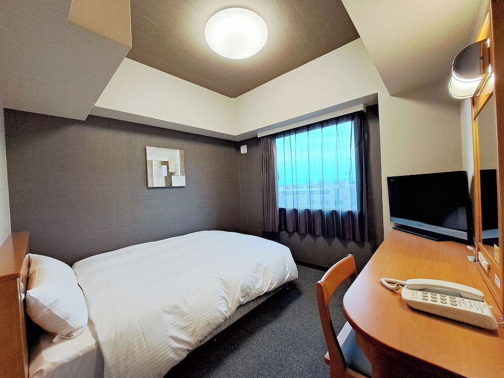 Hotel Route-Inn Shinjyo Ekimae 11/27