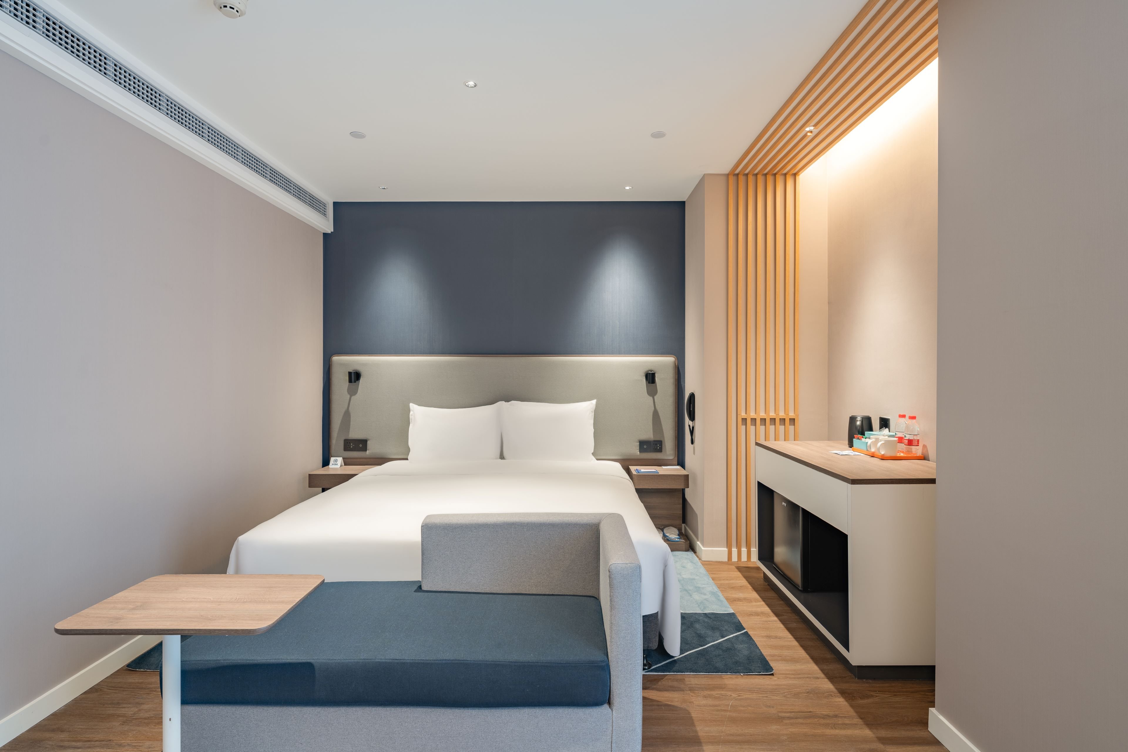 HOLIDAY INN EXPRESS Shanghai Expo Centre 18/50