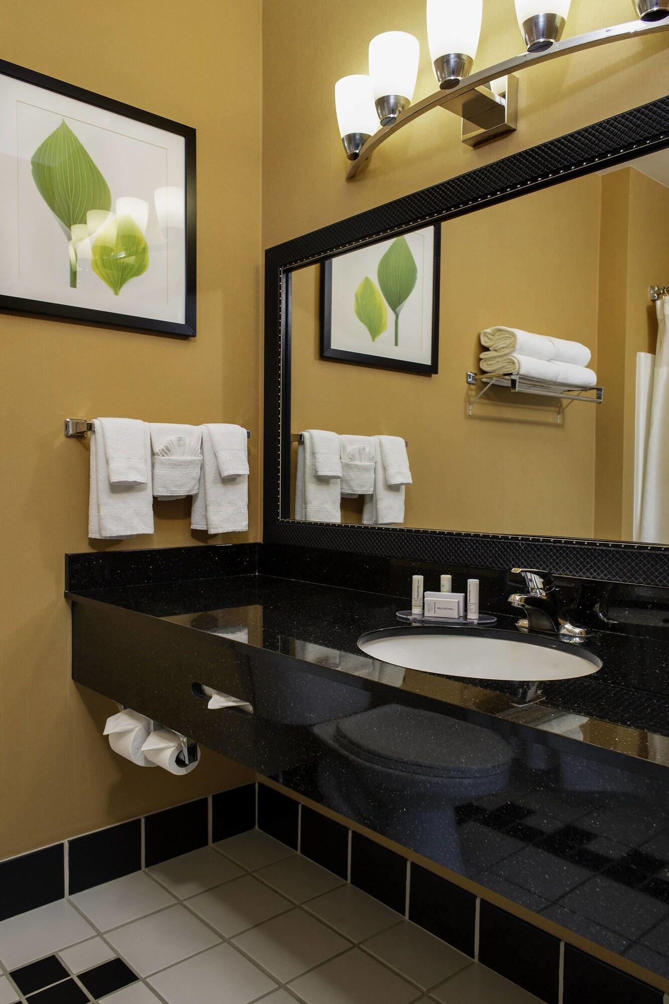 Fairfield Inn And Suites Santa Rosa Sebastopol 27/28