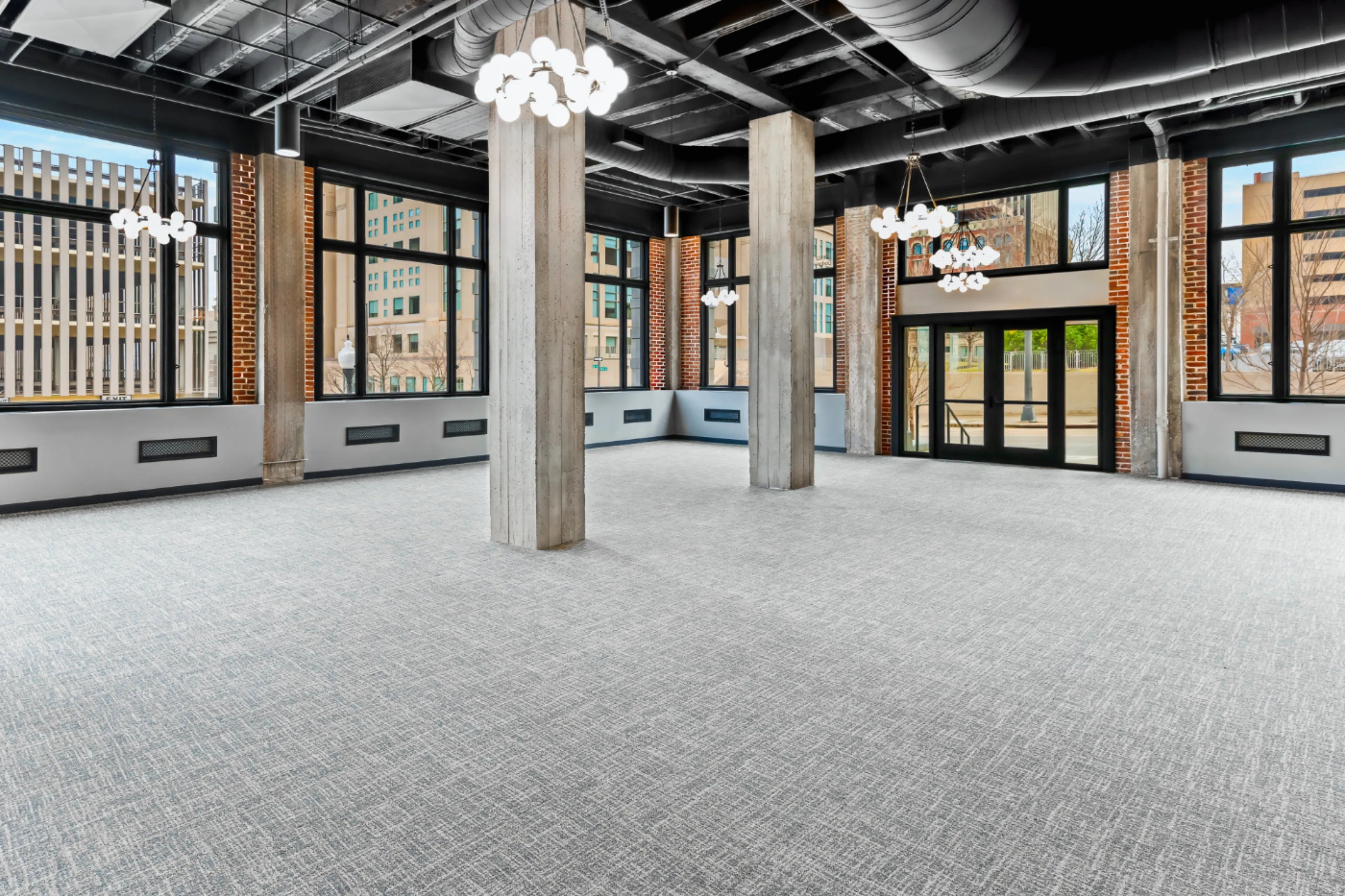 Hotel Indigo Omaha Downtown 77/83