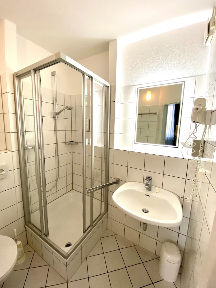 Comfort Garni Hotel 47/50