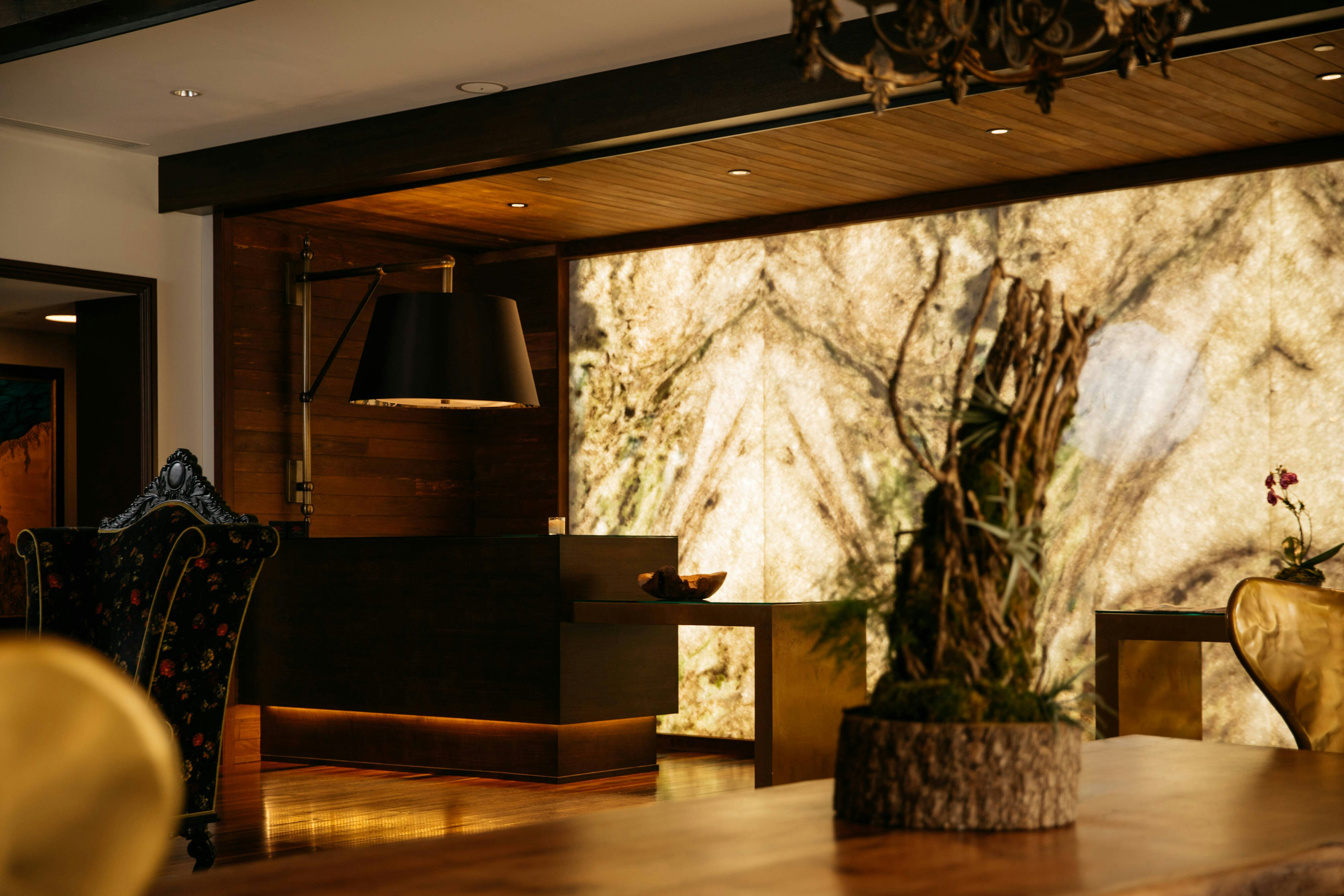 Grand Bohemian Hotel Mountain Brook Autograph Collection 2/32