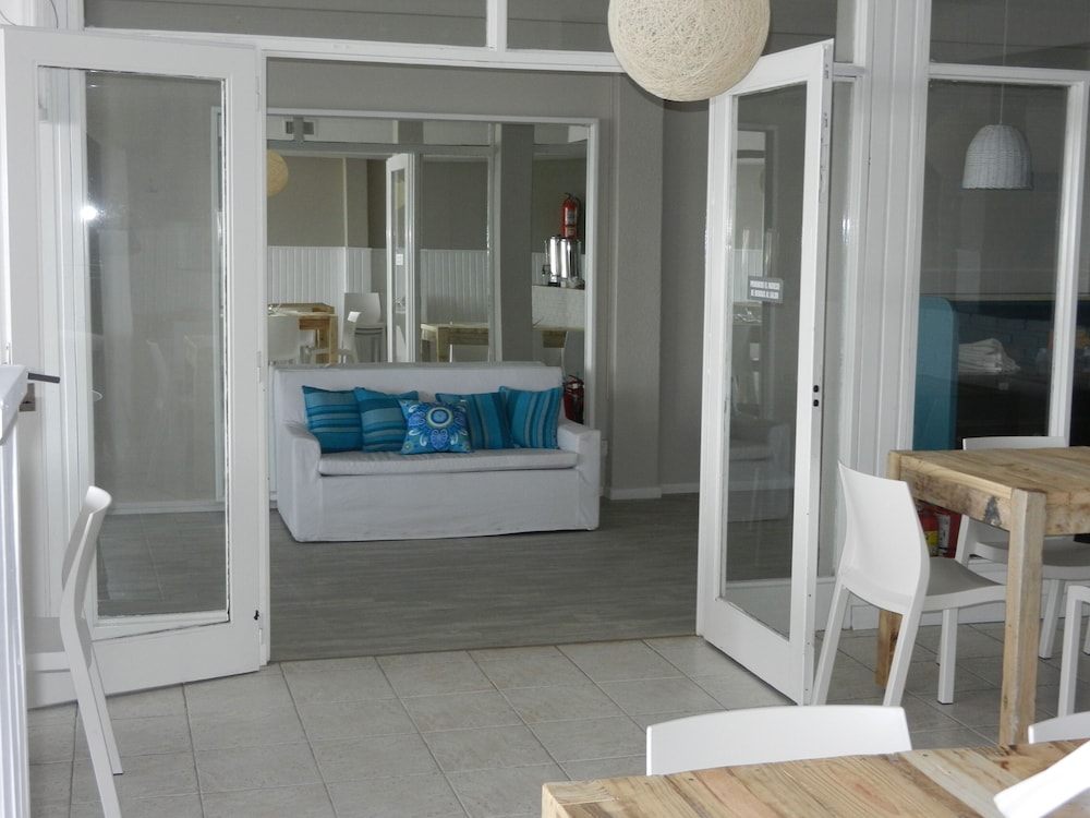 Hotel Hostal del Rey 31/51