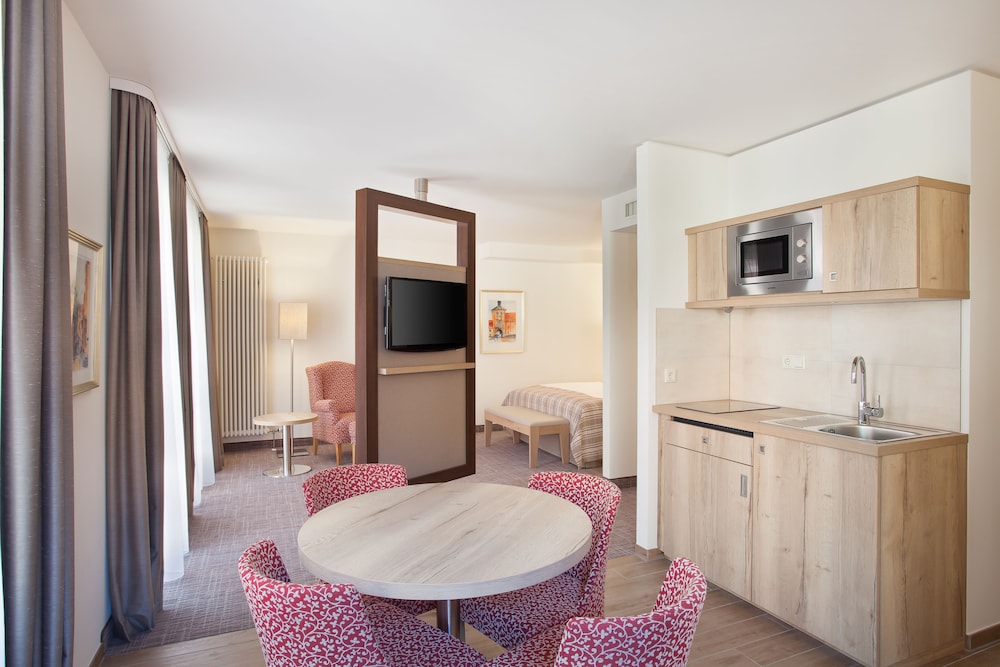 Holiday Inn Nurnberg City Centre 34/78