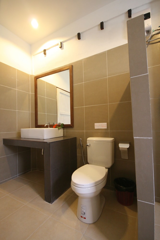 Da Kanda Villa Beach Resort 68/69