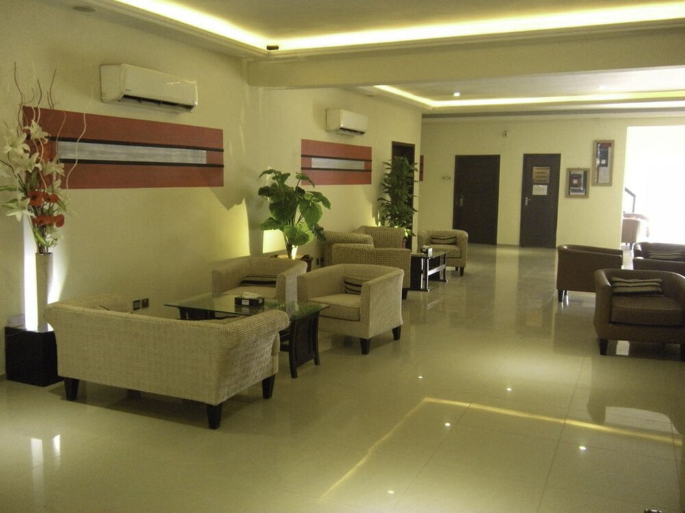 Grand Enclave 28/39