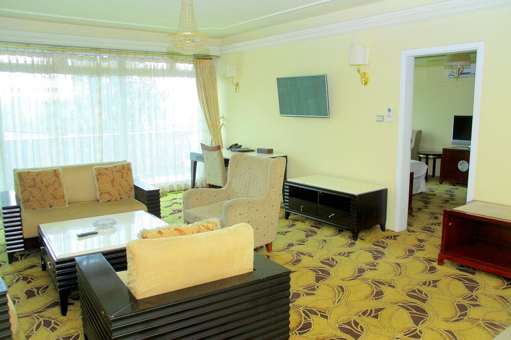Yoly Addis Hotel 35/50