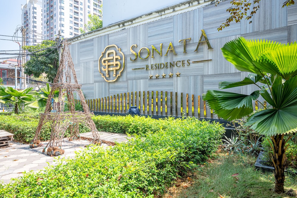 Cozrum Homes - Sonata Residence 42/50