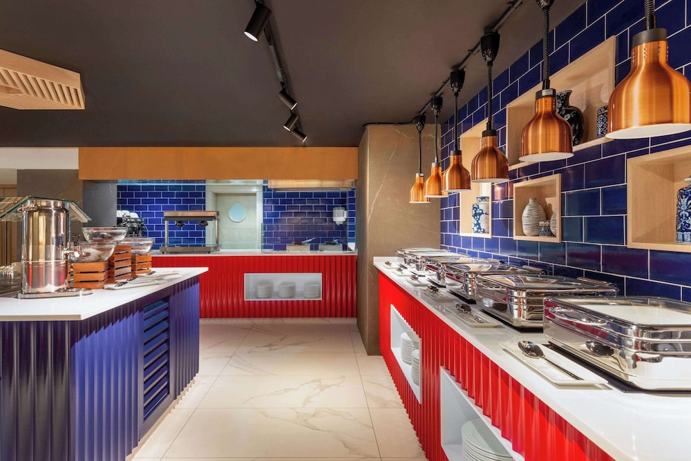 La Quinta by Wyndham Abu Dhabi Al Wahda 34/34