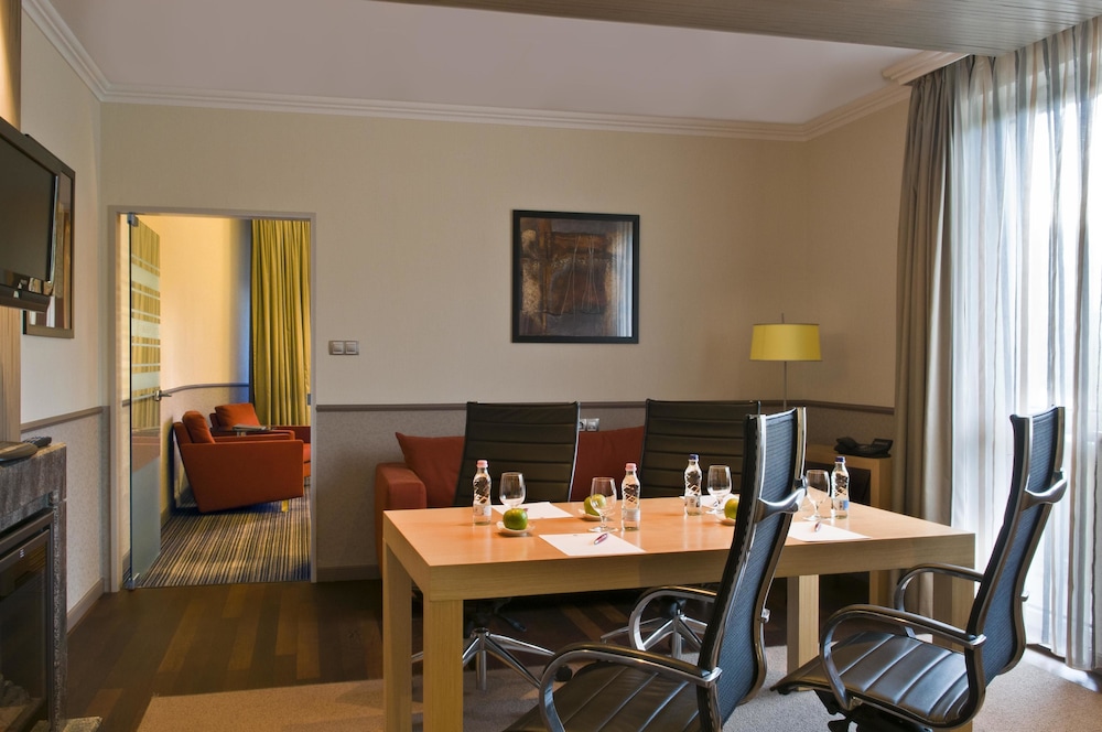 Mamaison Hotel Andrassy Budapest 36/42