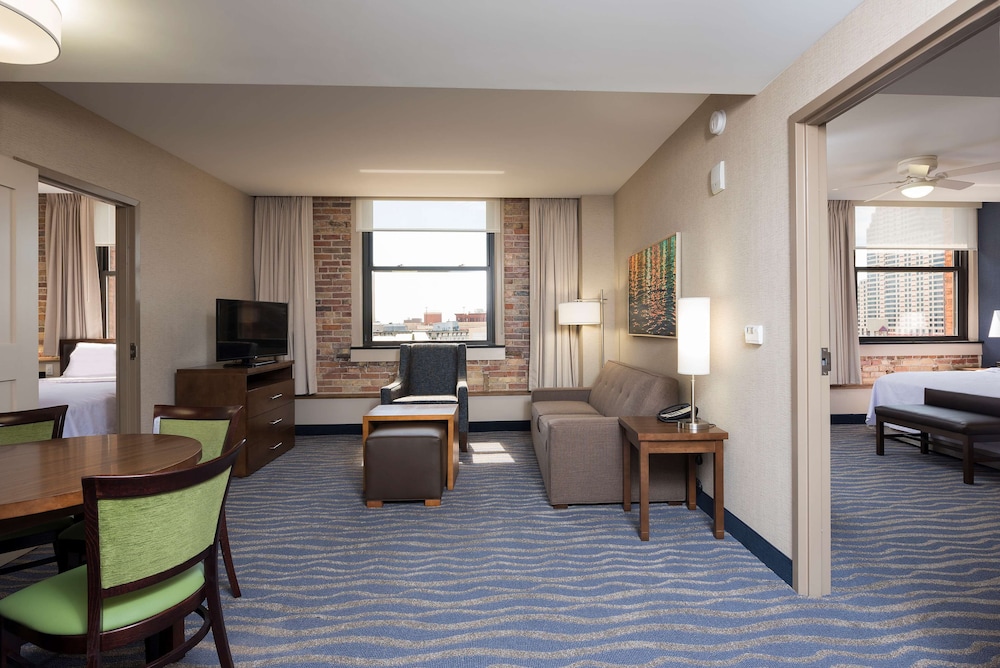 Homewood Suites by Hilton Grand Rapids Downtown 36/56