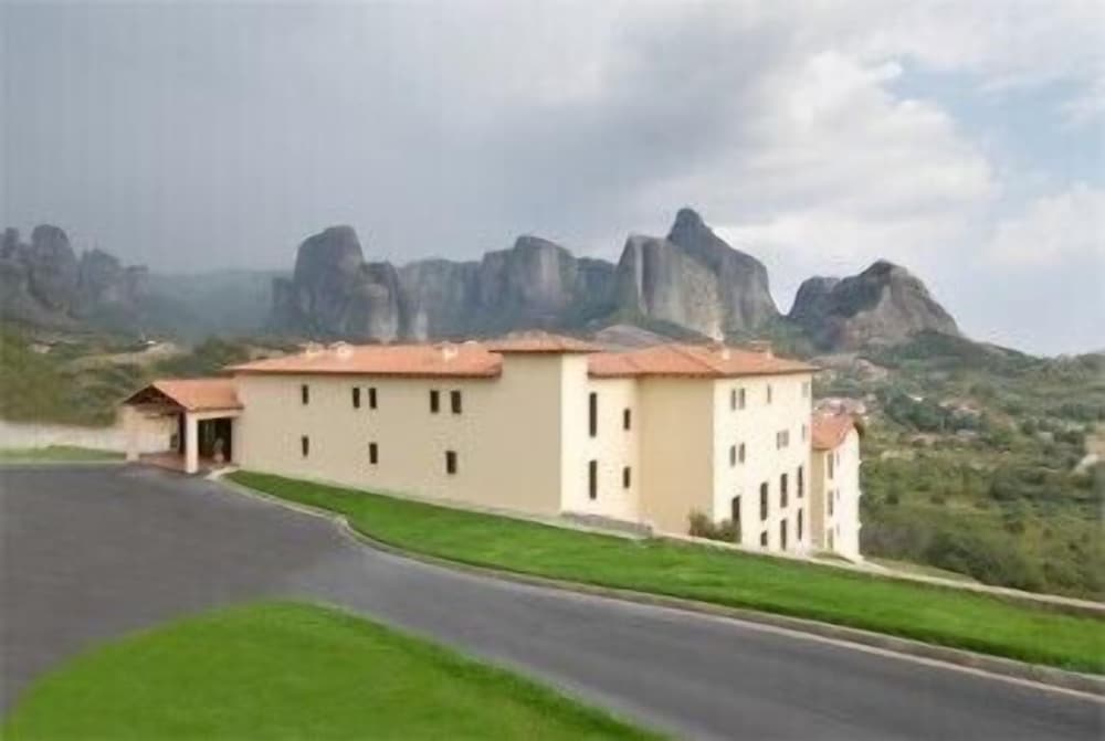 Meteora Hotel 44/50